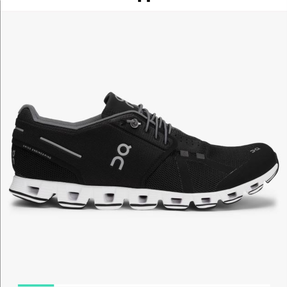 Men’s On Cloud black slip on running shoe size 11.5